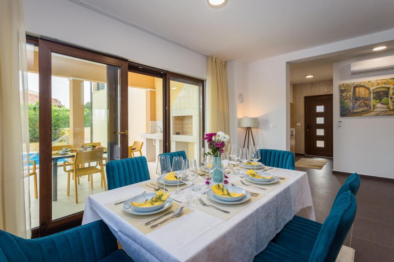 Villa Carneol Kaldanija Esterno foto