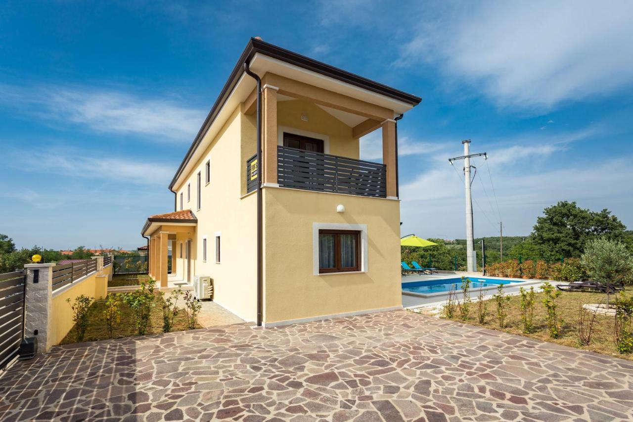 Villa Carneol Kaldanija Esterno foto